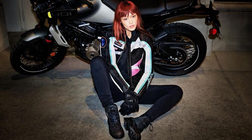 Con la nuova collezione di abbigliamento, Alpinestars trasforma i capi tecnici da moto in streetwear